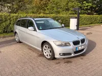 Gebraucht BMW 320 177 PS (130 kW) 2009 Silber Kombi