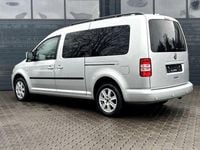 Gebraucht VW Caddy Maxi 102 PS (75 kW) 2010 Silber Van / Kleinbus