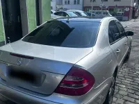 Second-hand Mercedes E240 2003 Gri Berlinǎ