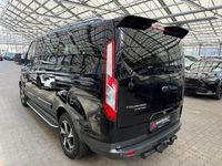 Gebraucht Ford Tourneo Active 150 PS (110 kW) 2023 Schwarz Van / Kleinbus