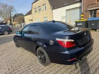 Gebraucht BMW 525 194 PS (142 kW) 2008 Blau Limousine