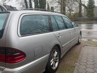 Gebraucht Mercedes E320 Avantgarde 224 PS (164 kW) 2001 Grau Limousine