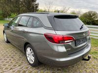 gebraucht Opel Astra Sports Tourer 1.6 CDTi | Navi | PDC | AHK abnehmb.