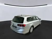 Gebraucht VW Passat 122 PS (89 kW) 2021 Silber Kombi