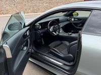 Gebraucht Mercedes E350 299 PS (219 kW) 2020 Blau Coupé