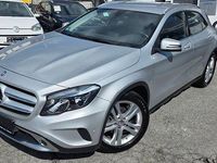 Gebraucht Mercedes GLA200 156 PS (114 kW) 2015 Silber SUV