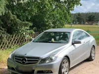 Gebraucht Mercedes E250 Elegance 204 PS (150 kW) 2010 Silber Coupé