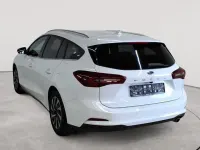 Gebraucht Ford Focus Titanium 116 PS (85 kW) 2025 Frozen white Kombi