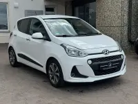 Gebraucht Hyundai i10 Style 87 PS (63 kW) 2017 Weiß Kleinwagen