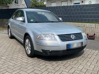 Usata VW Passat 115 CV (84 kW) 2003 Argento Berlina