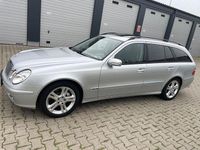 Gebraucht Mercedes E200 Sport Edition 163 PS (119 kW) 2005 Silber Kombi