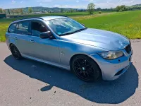 Gebraucht BMW 320 Basis 184 PS (135 kW) 2010 Blau Kombi
