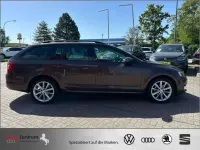 Gebraucht Skoda Octavia Elegance 150 PS (110 kW) 2013 Braun Kombi