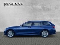 Gebraucht BMW 330e Luxury Line 252 PS (185 kW) 2020 Blau Kombi