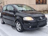 Gebraucht VW Fox Style 60 PS (44 kW) 2011 Schwarz Kleinwagen