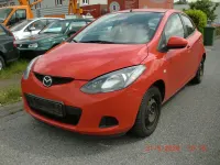 Gebraucht Mazda 2 55 PS (40 kW) 2008 Rot Kleinwagen