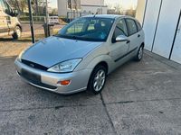 Usata Ford Focus 75 CV (55 kW) 2003 Argento Berlina