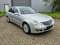 Gebraucht Mercedes E200 136 PS (100 kW) 2007 Silber Limousine