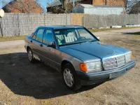 Gebraucht Mercedes 190 122 PS (89 kW) 1992 Grau Limousine
