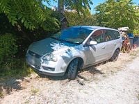 Second-hand Ford Focus 100 CP (73 kW) 2006 Argintiu Break