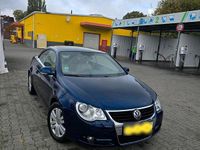 Gebraucht VW Eos 140 PS (102 kW) 2006 Blau Cabrio