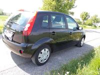 Gebraucht Ford Fiesta 80 PS (58 kW) 2008 Schwarz Kleinwagen