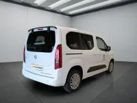 Gebraucht Opel Combo 131 PS (96 kW) 2022 Weiß Van / Kleinbus