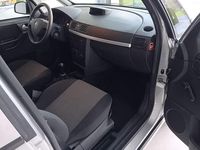 Gebraucht Opel Meriva 87 PS (63 kW) 2004 Silber Van / Kleinbus
