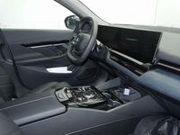 Gebraucht BMW 530e 299 PS (219 kW) 2024 Sophistograu brillanteffekt Limousine