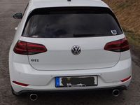 Gebraucht VW Golf VII GTI 230 PS (169 kW) 2018 Weiß Limousine