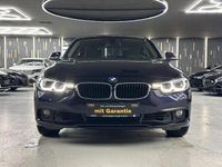 Gebraucht BMW 318 Advantage 150 PS (110 kW) 2017 Blau Limousine