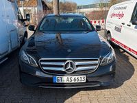 Gebraucht Mercedes E220 Avantgarde 194 PS (142 kW) 2018 Schwarz Limousine