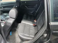Second-hand VW Passat Highline 200 CP (147 kW) 2004 Negru Break