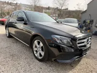 Używany Mercedes E220 194 KM (142 kW) 2017 Czarny Sedan/Limuzyna