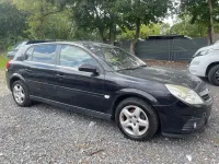 Gebraucht Opel Signum Edition 155 PS (114 kW) 2007 Schwarz Kleinwagen
