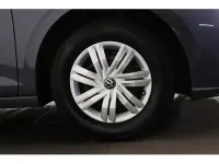 Gebraucht VW Polo Basis 80 PS (58 kW) 2022 Grau Kleinwagen