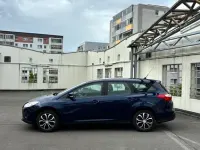 Gebraucht Ford Focus 116 PS (85 kW) 2012 Blau Limousine
