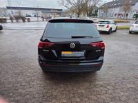 Gebraucht VW Tiguan Comfortline 150 PS (110 kW) 2017 Schwarz SUV