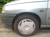 Second-hand Renault Clio 75 CP (55 kW) 1993 Albastru Hatchback