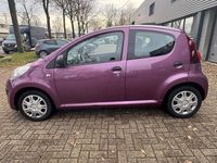 Gebraucht Peugeot 107 Access 68 PS (50 kW) 2013 Violett Kleinwagen