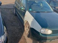 Gebraucht VW Golf IV 75 PS (55 kW) 1998 Grün Kleinwagen