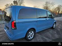 Gebraucht Mercedes V220 Style 163 PS (119 kW) 2025 Vintageblau Van / Kleinbus