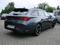 Gebraucht Cupra Leon 150 PS (110 kW) 2024 Magnetic tech grey metallic (metallic) Kombi