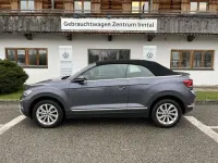 Gebraucht VW T-Roc Cabriolet Style 110 PS (80 kW) 2024 Rauchgrau Cabrio