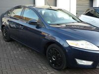 Gebraucht Ford Mondeo 140 PS (102 kW) 2010 Blau Limousine