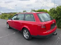 Gebraucht Audi A6 179 PS (131 kW) 2001 Rot Kombi