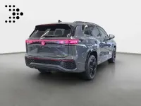 Neu VW Tayron R-line 177 PS (130 kW) 2026 Grenadillschwarz metallic SUV