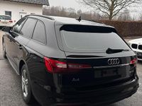 Gebraucht Audi A4 163 PS (119 kW) 2023 Schwarz Kombi