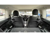 Gebraucht Mini Cooper S 135 kW (184 PS) 2020 White silver metallic (metallic) Kleinwagen