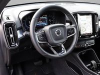 Gebraucht Volvo XC40 Plus 163 PS (119 kW) 2023 Weiß SUV